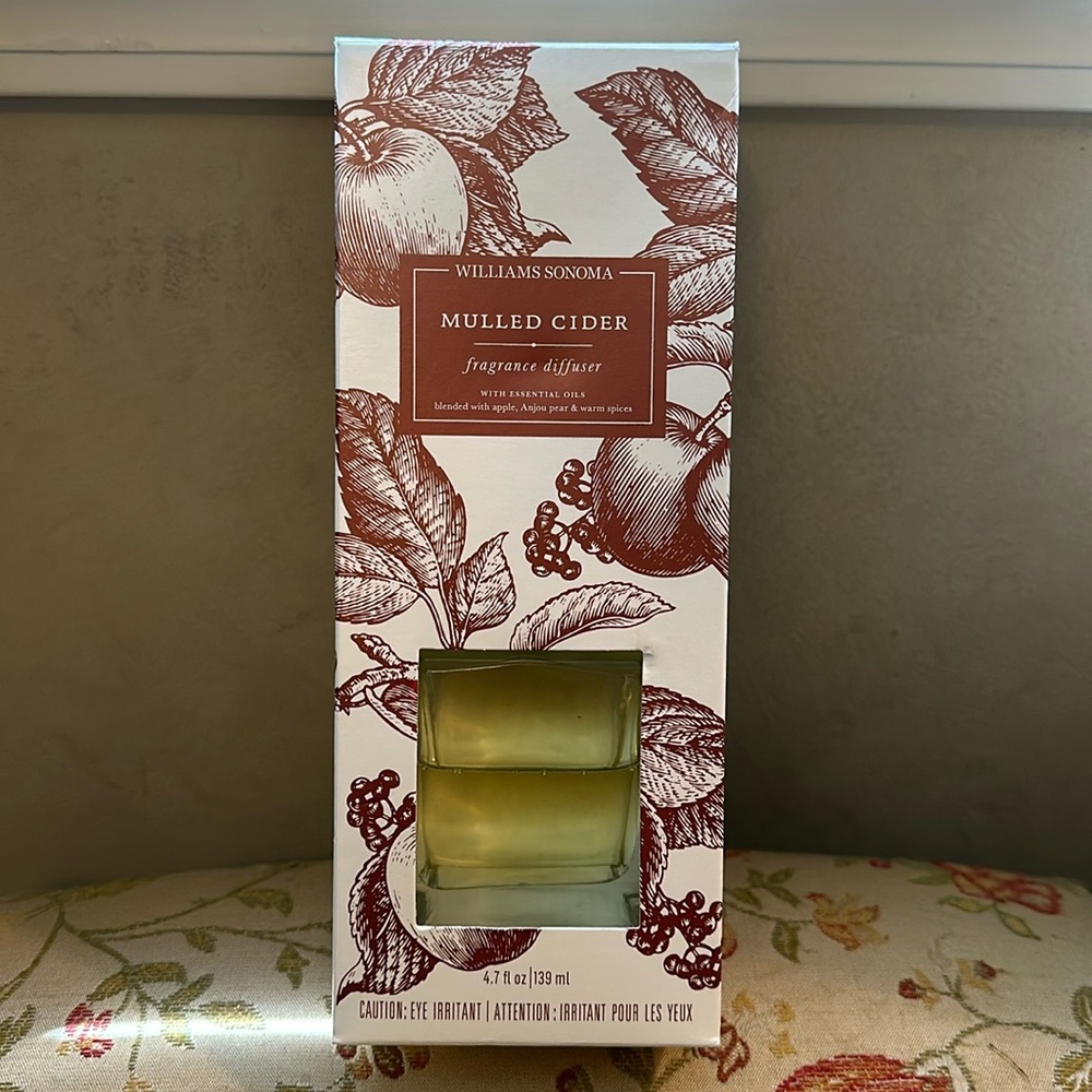 NEW William Sonoma mulled cider fragrance